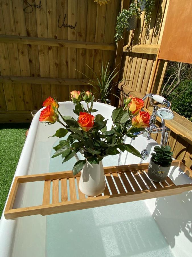Cosy Dog Friendly Lodge With An Outdoor Bath On The Isle Of Wight Whitwell  المظهر الخارجي الصورة