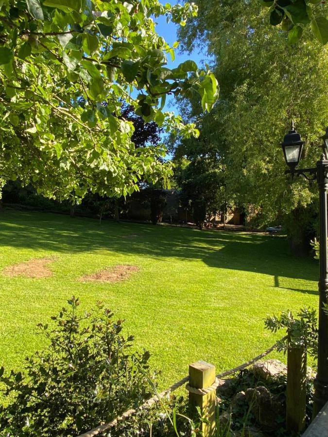 Cosy Dog Friendly Lodge With An Outdoor Bath On The Isle Of Wight Whitwell  المظهر الخارجي الصورة